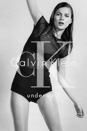 Sau khi Mark Wahlberg không còn là đại diện của Calvin Klein, Kate Moss vẫn có mối hợp tác thân thiết với công ty này. Có giai đoạn, cô được coi là người mẫu quảng cáo chủ lực của hãng trong dòng đồ lót dành cho nữ. Nhiều người trong giới chuyên môn sau này còn khẳng định, siêu mẫu có được như ngày hôm nay một phần không nhỏ là nhờ vào Calvin Klein.