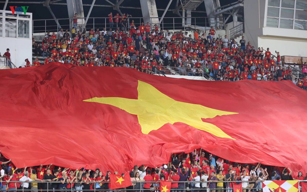 “Kiếm bội tiền” nhờ kinh doanh mùa AFF Cup 2018
