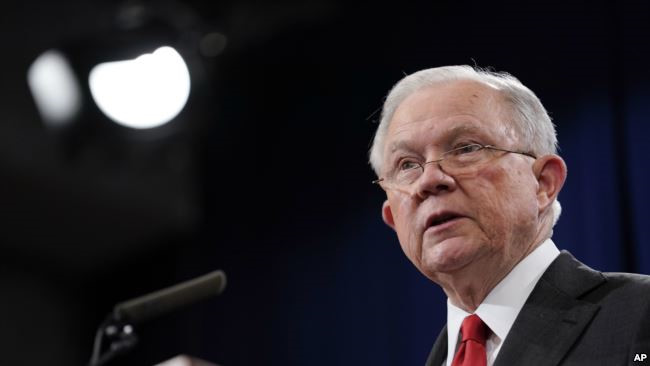 Việc sa thải Jeff Sessions đã được dự báo từ trước khi những căng thẳng giữa ông và Trump nổ ra