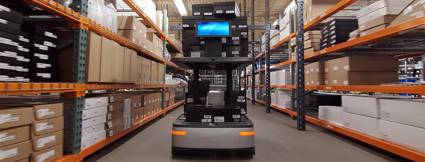 Đưa robot vào mạng lưới quản lý kho hàng.