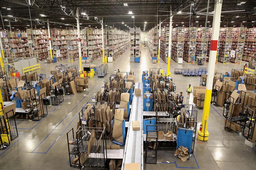 Sự tuyệt vời trong xuất kho - lấy hàng của Amazon.