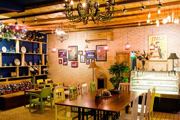Lựa chọn phong cách thiết kế cho nhà hàng.