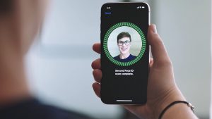 Mở khóa bằng Face ID